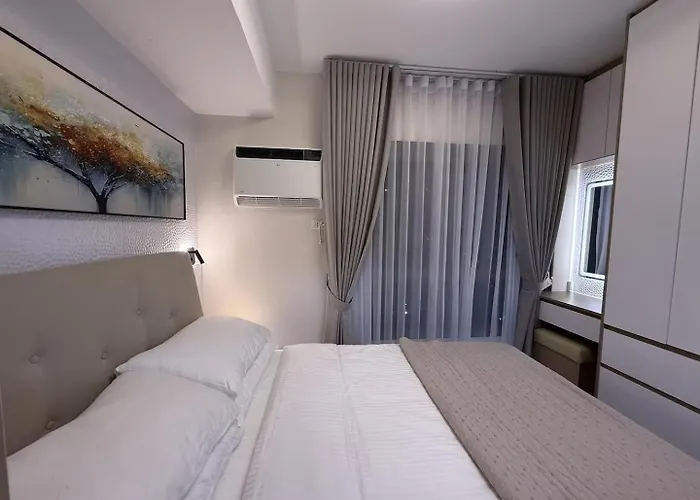 Murji In 34th Floor At Jtower Residences *